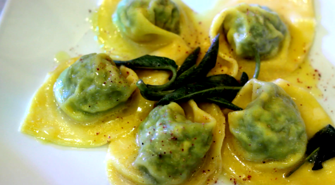 Tortelli “burro” e salvia ripieni di “ricotta” e spinaci